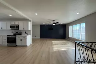 429 E Greenway Dr, Tempe, AZ 85282 - Photo 5