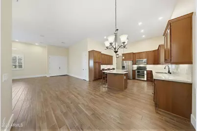 8974 N 8th Lane, Phoenix, AZ 85021 - Photo 15
