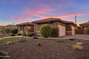 7580 W Questa Dr, Peoria, AZ 85383 - Photo 7