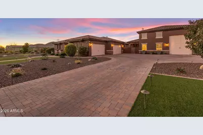 7580 W Questa Drive, Peoria, AZ 85383 - Photo 7