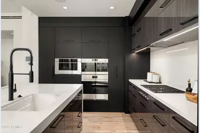 6587 N Palmeraie Boulevard #2002, Paradise Valley, AZ 85253 - Photo 13