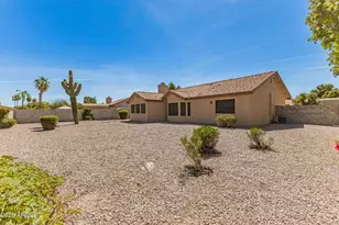 1638 E Fairview St, Chandler, AZ 85225 - Photo 41