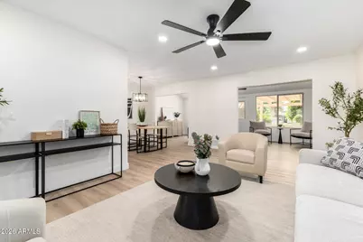 10822 W Roundelay Circle, Sun City, AZ 85351 - Photo 11