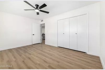 10822 W Roundelay Circle, Sun City, AZ 85351 - Photo 19