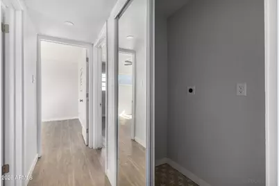1001 N 30th Avenue, Phoenix, AZ 85009 - Photo 33