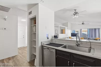 10006 W Sells Drive, Phoenix, AZ 85037 - Photo 13