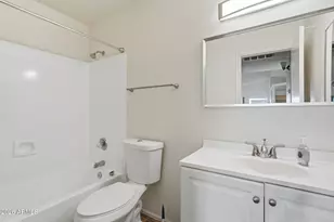 10006 W Sells Dr, Phoenix, AZ 85037 - Photo 23