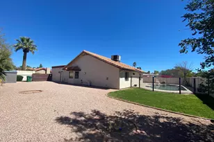 405 E Huber St, Mesa, AZ 85203 - Photo 23