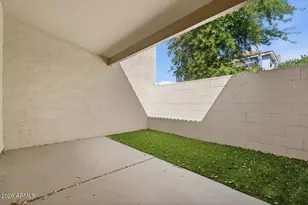 8840 N 47th Dr, Glendale, AZ 85302 - Photo 23