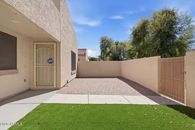 8840 N 47th Drive, Glendale, AZ 85302 - Photo 3