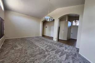 3925 W Kings Ave, Phoenix, AZ 85053 - Photo 5