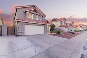 16614 S 41st St, Phoenix, AZ 85048 - Photo 3