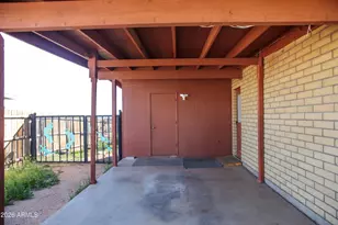 404 N 3rd St, Huachuca City, AZ 85616 - Photo 3