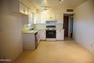 404 N 3rd St, Huachuca City, AZ 85616 - Photo 13