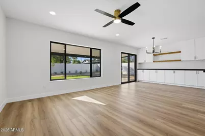 15652 N 52nd Street, Scottsdale, AZ 85254 - Photo 7