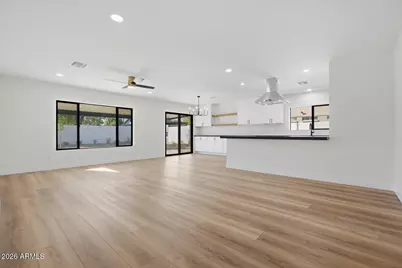 15652 N 52nd Street, Scottsdale, AZ 85254 - Photo 3