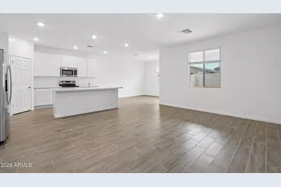 18234 W Creedance Boulevard, Surprise, AZ 85387 - Photo 5