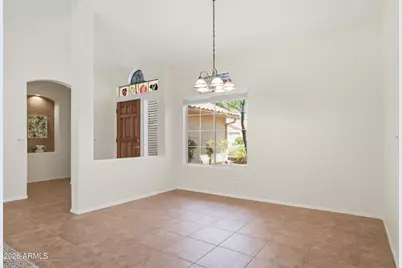 18850 N 89th Lane, Peoria, AZ 85382 - Photo 5