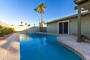 902 W Curry St, Chandler, AZ 85225 - Photo 3