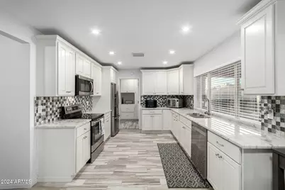 902 W Curry Street, Chandler, AZ 85225 - Photo 17