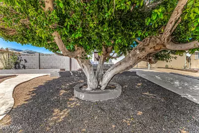 1518 W Beck Lane, Phoenix, AZ 85023 - Photo 1