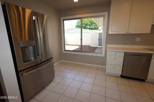 17037 N 106th Ave, Sun City, AZ 85373 - Photo 7