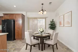 2146 W Monte Cristo Ave, Phoenix, AZ 85023 - Photo 11