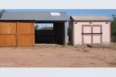 6422 S Veterans Lane #-, Hereford, AZ 85615 - Photo 5