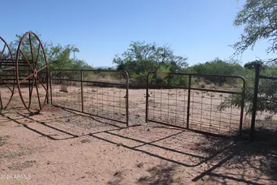 6422 S Veterans Lane #-, Hereford, AZ 85615 - Photo 17