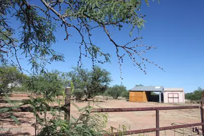 6422 S Veterans Lane #-, Hereford, AZ 85615 - Photo 11