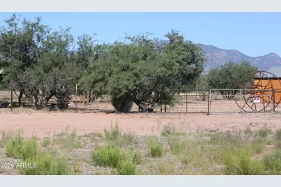 6422 S Veterans Lane #-, Hereford, AZ 85615 - Photo 7