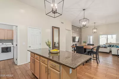 240 W Brooks Street, Gilbert, AZ 85233 - Photo 7