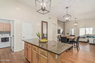 240 W Brooks St, Gilbert, AZ 85233 - Photo 7