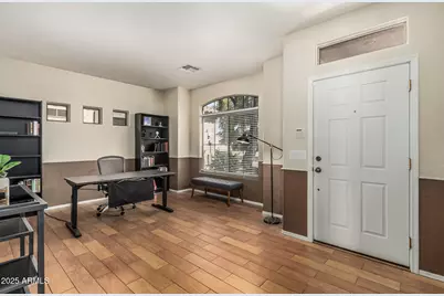 240 W Brooks Street, Gilbert, AZ 85233 - Photo 19