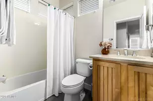 17850 N 68th St, Phoenix, AZ 85054 - Photo 29