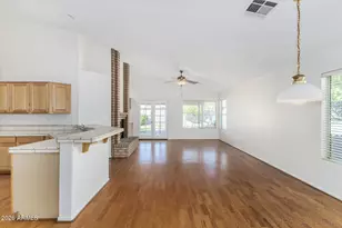 8438 W Paradise Dr, Peoria, AZ 85345 - Photo 15