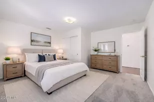 8438 W Paradise Dr, Peoria, AZ 85345 - Photo 5