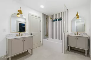 2315 N 42nd St, Phoenix, AZ 85008 - Photo 33