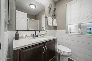 10708 W Camelot Cir, Sun City, AZ 85351 - Photo 17
