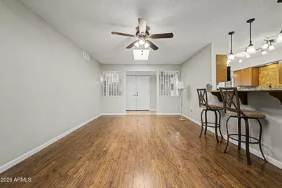 10708 W Camelot Circle, Sun City, AZ 85351 - Photo 7