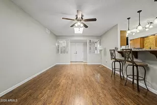 10708 W Camelot Cir, Sun City, AZ 85351 - Photo 7