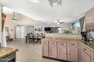 15425 N 23rd Dr, Phoenix, AZ 85023 - Photo 25