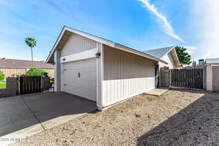 15425 N 23rd Dr, Phoenix, AZ 85023 - Photo 7