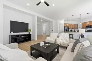 4131 E Mia Ln, Gilbert, AZ 85298 - Photo 9