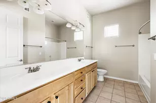 3330 S Gilbert Rd, Chandler, AZ 85286 - Photo 15