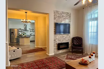 2416 W Dusty Wren Drive, Phoenix, AZ 85085 - Photo 17