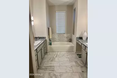 2416 W Dusty Wren Drive, Phoenix, AZ 85085 - Photo 29