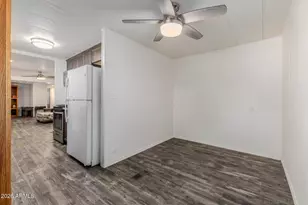 18018 N 2nd Pl, Phoenix, AZ 85022 - Photo 9