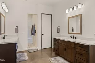 24648 S 186th Pl, Queen Creek, AZ 85142 - Photo 17