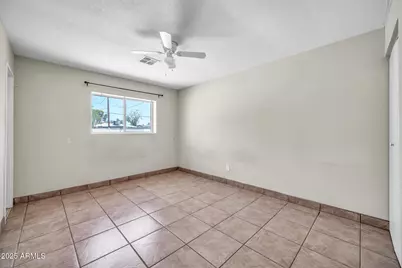 6101 N 31st Drive, Phoenix, AZ 85017 - Photo 11